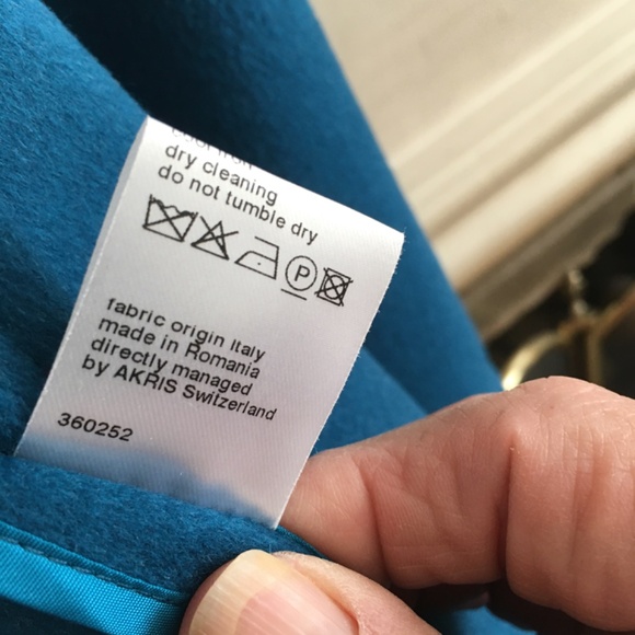 Akris Punto Teal Blue Jacket - Picture 3 of 13